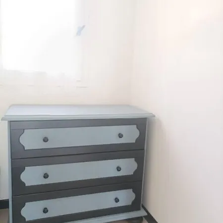 בית נופש N°9. 5 Personnes Saint-Aubin-de-Nabirat